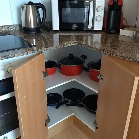 Bright & Spacious Apt - Panoramic Views! *