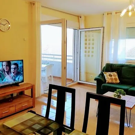 Bright & Spacious Apt - Panoramic Views! Altea